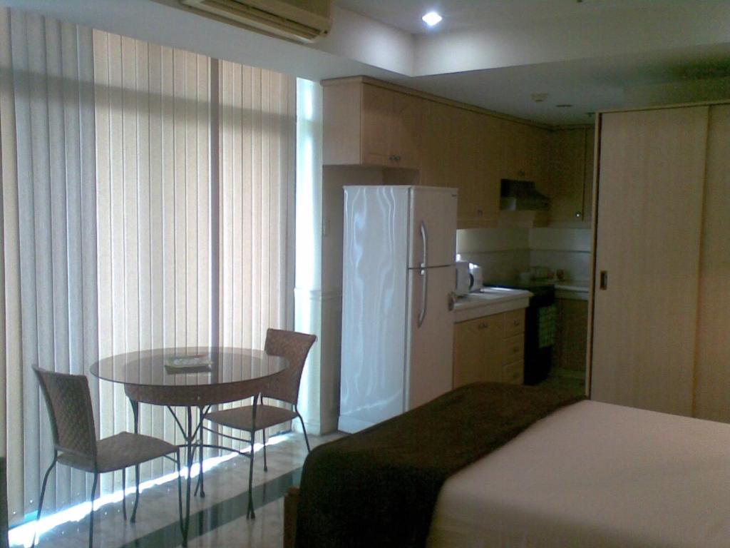 Hotel Baywatch Tower 3*