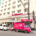 Reddoorz Plus @ Orchard Tower Manila