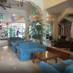 Garden Plaza Hotel And Suites