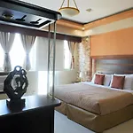 One Palm Tree Villas Manila