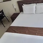 Studio Unit At The Breeze Residences