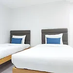 Airobedz Makati - A Value Hotel