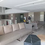 Paranaque Sm-Sucat Field Res. Bldg 5, 2/F, 2Br With Balcony