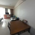 One Palm Tree Villas-Kenzie Place Terminal 3 Airport