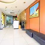 OYO 794 Regatta Residences