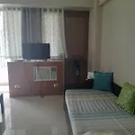 One Palm Tree Villas-Kenzie Place Terminal 3 Airport