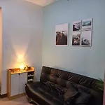 Fully Furnished Condominium-Apartment Unit For 5-6 Guests