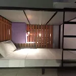 Manila Nomads Hostel
