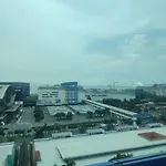Sea Residences Moa Complex - Ruffa\'S Place