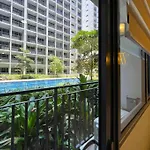 Twin Guest Room-Amenity-Pool Level View-Fully Furnished-Free Netflix-Wifi-Mall Of Asia Complex-Shore2-T1260