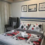 Del\'S Condotel