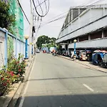 The Mansion - 2 Pax Solo Budget Room Near Airport Terminal