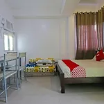Oyo 904 Bernbon Condominiuim Manila