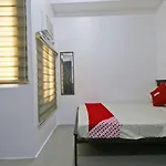 Oyo 904 Bernbon Condominiuim Manila