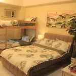 A2J Luxury Studio Near Venice Mall Bgc Taguig