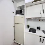 Enjoy Bgc Sunset And Golf Course View 2 Bedroom Loft With 100Mbps Internet Connection