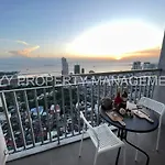 Stays At Green Residences With Balcony Free Breakfast For 2