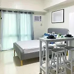 Modern And Homely Condo In Shaw Boulevard