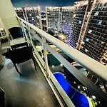 Azure 2Bedroom Condo With Balcony