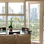 Cozy 2-Bedroom In The Venice Luxury Residences