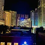 Ej\'S Staycation 4Th F With 200Mbps Wi-Fi And Netflix