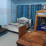 Vimelzu Mhavic Family Room