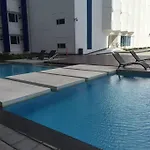 2 Bedroom Condo Jazz Cozy At Best Deal!