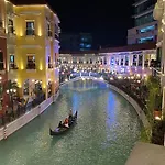 Njoy! Boho Luxury At Venice Grand Canal - Perfect For Business & Couples