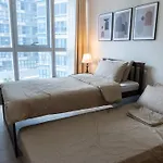 A2J Luxury Uptown 3Br Suite Near Uptown Mall