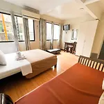 Stone House Hotel Manila