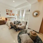 Chic And Cozy Studio Viceroy Residences Taguig