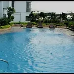 Cubao Manhattan Heights Unit 6H Tower B, 2Br