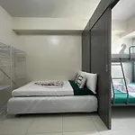 Green Residences Stays By Pbyy With Complimentary Breakfast For 2