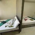 Green Residences Stays By Pbyy With Complimentary Breakfast For 2