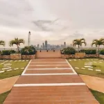 Home Away From Home: Vibrant & Urban Manila Haven