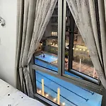 Convenient 2-Bedroom Condo Unit In The Metro