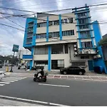 Jp Santiago Studio Makati J302