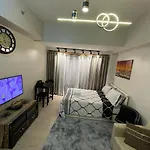 One Eastwood Avenue Suite With Spectacular View No Pets Allowed