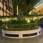 Stunning 2.5 Br@Eastwood Global