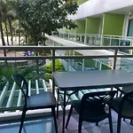 Azure Deluxe Beachview