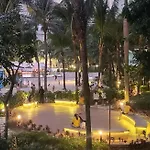 Azure Deluxe Beachview