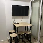 Cozy 1Br Condo In Azure Urban Resort Residences