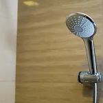 Cozy 1Br Apartment In Manila, Bgc, With Balcony & Pool