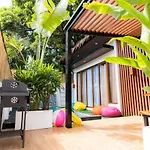 Saglit Private Villa