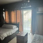 Von\'S Bachelor Pad