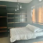 Von\'S Bachelor Pad
