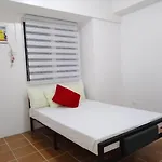 2Br Pioneer Woodlands Sm Light By Awayhome Rentals