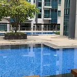 One Palm Tree Villas Condominium - Studio Room With Balcony - Across Terminal 3