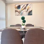 Premium Executive Suite At Venice Luxury Residences