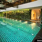 Private Studio In Gramercy, Poblacion